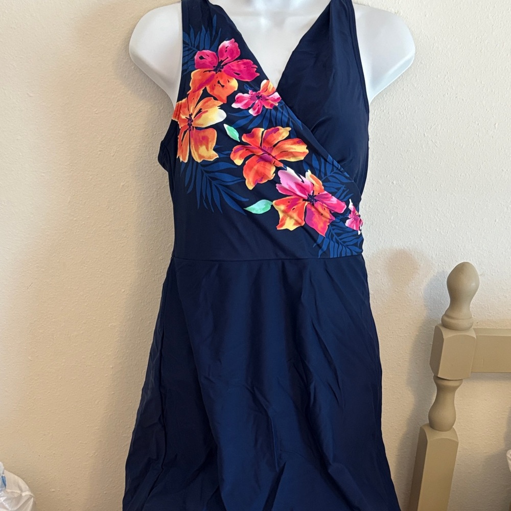 Floral Navy swimsuit skirted
 with V-Neck